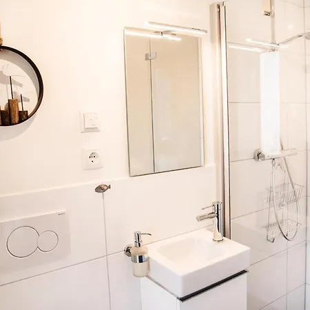 Fischerhuette בוסום